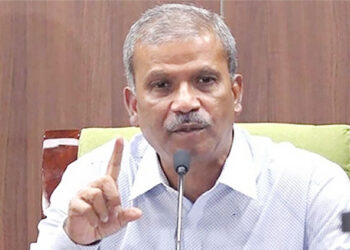 ভোট পিছিয়ে আসার সুযোগ নেই, স্পষ্ট বার্তা আসিফ নজরুলের