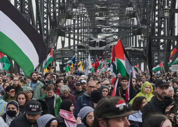 অস্ট্রেলিয়ায় ফিলিস্তিনের পক্ষে ঐতিহাসিক গণমিছিল