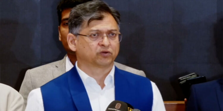 জুলাই সনদে যেকোনো সময় স্বাক্ষরে প্রস্তুত বিএনপি সালাহউদ্দিন আহমেদ