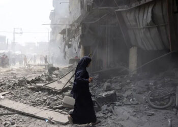 আমরা এখানেই ম"র"বো ইসরায়েলের দখল পরিকল্পনায় ফিলিস্তিনিদের প্র"তি"বা"দ