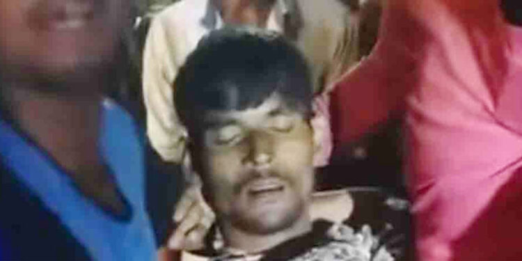 পটিয়ায় ছু"রি"কা"ঘা"তে ব্যাটারি চালিত অটোরিকশা চালকের মৃ"ত্যু
