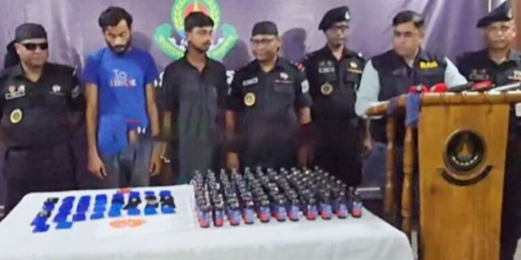 টাঙ্গাইলে ৬,৭০০ পিস ই"য়া"বা'স"হ দুই মা"দ''ক কা"র"বা"রি গ্রে"ফ"তা"র
