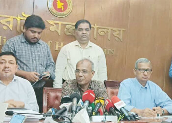 এবছর আরও শান্তিপূর্ণভাবে পূজা উদযাপিত হবে: স্বরাষ্ট্র উপদেষ্টা