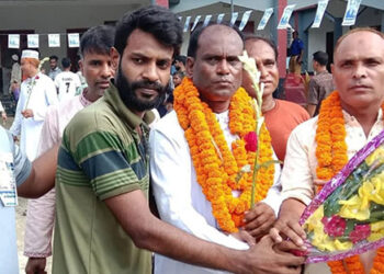 নগদা শিমলা বণিক সমিতির সভাপতি আসাদ খান ও সেক্রেটারি শফিকুল