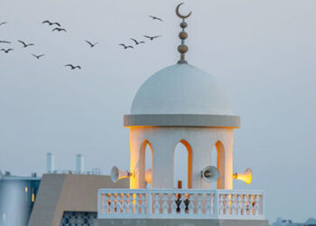 আজান শেষে এই দোয়া পড়লে মিলবে মহান ফজিলত – সহিহ হাদিস