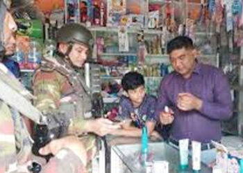 টাঙ্গাইলে ভোক্তা অধিদপ্তরের অ"ভি"যা"ন: বাজার ও ক্লিনিকে লাখ টাকা জ"রি"মা"না