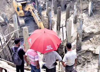 মির্জাপুরে নির্মাণ কাজের সময় গ্যাসপাইপ ফেটে সরবরাহ বন্ধ