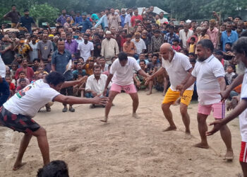 টাঙ্গাইলে দৃষ্টি প্রতিবন্ধীদের হা-ডু-ডু খেলায় দর্শক মাতালেন সবাই