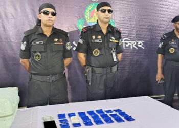 টাঙ্গাইলে ৪ হাজার পিস ইয়াবা সহ নারী ও ডাকাতির ঘটনায় যুবক সহ র‌্যাব-১৪ কর্তৃক গ্রেফতার ০২ জন