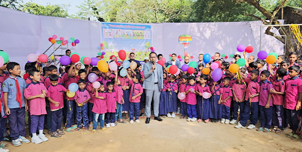 মধুপুরে প্রাথমিক বিদ্যালয়ে প্লে গ্রাউন্ড ও বাংলাদেশের মানচিত্রের মুরাল উদ্বোধন