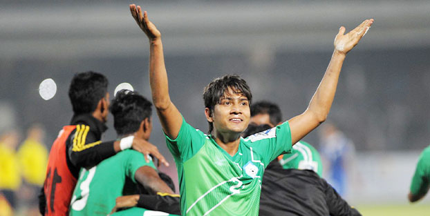 টাঙ্গাইলে ফুটবলার রায়হান হাসান যুক্তরাষ্ট্রে ফুটবল উন্নয়নে ব্যস্ত