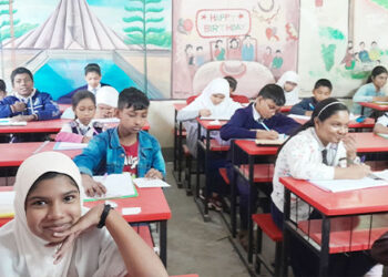 প্রাথমিক শিক্ষকদের কমপ্লিট শাটডাউন, ভূঞাপুরে শান্তিপূর্ণভাবে পরীক্ষা চলছে