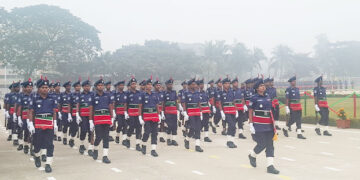 টাঙ্গাইলে পুলিশ ট্রেনিং সেন্টারে ২৩তম ব্যাচের বিভাগীয় ক্যাডেট এসআইদের প্রশিক্ষণ সমাপনী কুচকাওয়াজ অনুষ্ঠিত
