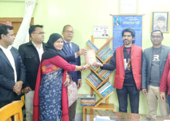 মাওলানা ভাসানী আদর্শ কলেজে মুক্ত পাঠাগার উদ্বোধন