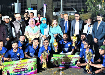 টাঙ্গাইল এলজিইডিতে ব্যাডমিন্টন টুর্নামেন্টের ফাইনাল অনুষ্ঠিত