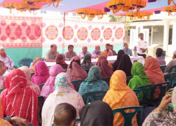 অভিভাবক সমাবেশে ইভটিজিং ও বাল্যবিবাহ রোধে আলোচনা