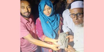 সখীপুরে কষ্টি পাথরের প্রাচীন মূর্তি উদ্ধার