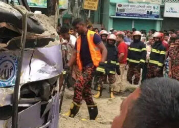 টাঙ্গাইলের ঘাটাইলে বাস-ট্রাক সংঘর্ষে দুইজন নিহত