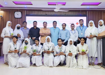 কুমুদিনী সরকারি কলেজে প্লাস্টিক বর্জ্য ব্যবস্থাপনা ও পরিবেশ সচেতনতা বিষয়ক ক্যাম্পেইন অনুষ্ঠিত