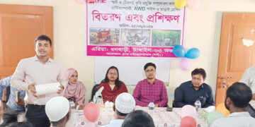ধনবাড়ীতে ধান মাড়াই যন্ত্র, সেচ সাশ্রয়ী AWD পাইপ ও ভার্মিকম্পোস্ট বিতরণ
