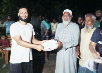 ঘাটাইলে আলোর দিশারী ফাউন্ডেশনের উদ্যোগে প্রীতি ফুটবল ম্যাচ অনুষ্ঠিত