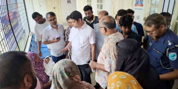 বাসাইলে রাস্তার পাশে থেকে নবজাতক উদ্ধারবাসাইলে রাস্তার পাশে থেকে নবজাতক উদ্ধার