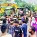 রাজশাহীর পদ্মার পাড় টি-বাঁধ এলাকায় উচ্ছেদ অভিযান, অবৈধ স্থাপনা গুঁড়িয়ে দিল প্রশাসন