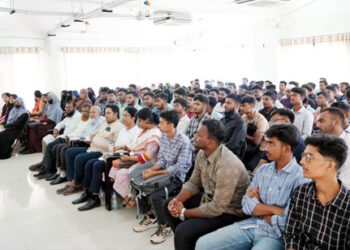 ভাসানী বিশ্ববিদ্যালয়ে চার দিনব্যাপী ‘শিক্ষার্থী গ্রুমিং ও বিশ্ববিদ্যালয় অভিযোজন কর্মসূচি’ অনুষ্ঠিত
