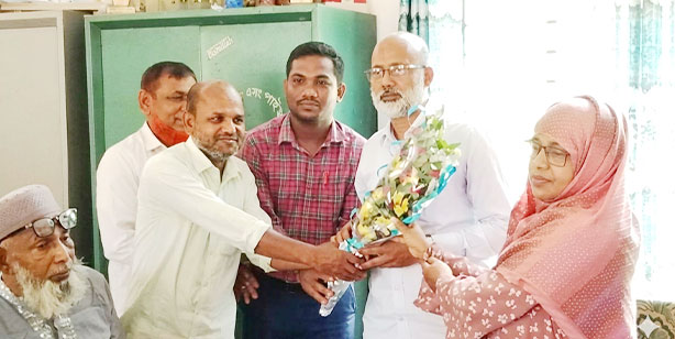 ধনবাড়ীর গাড়াখালী আর্দশ উচ্চ বিদ্যালয়ের ম্যানেজিং কমিটির পরিচিতি সভা